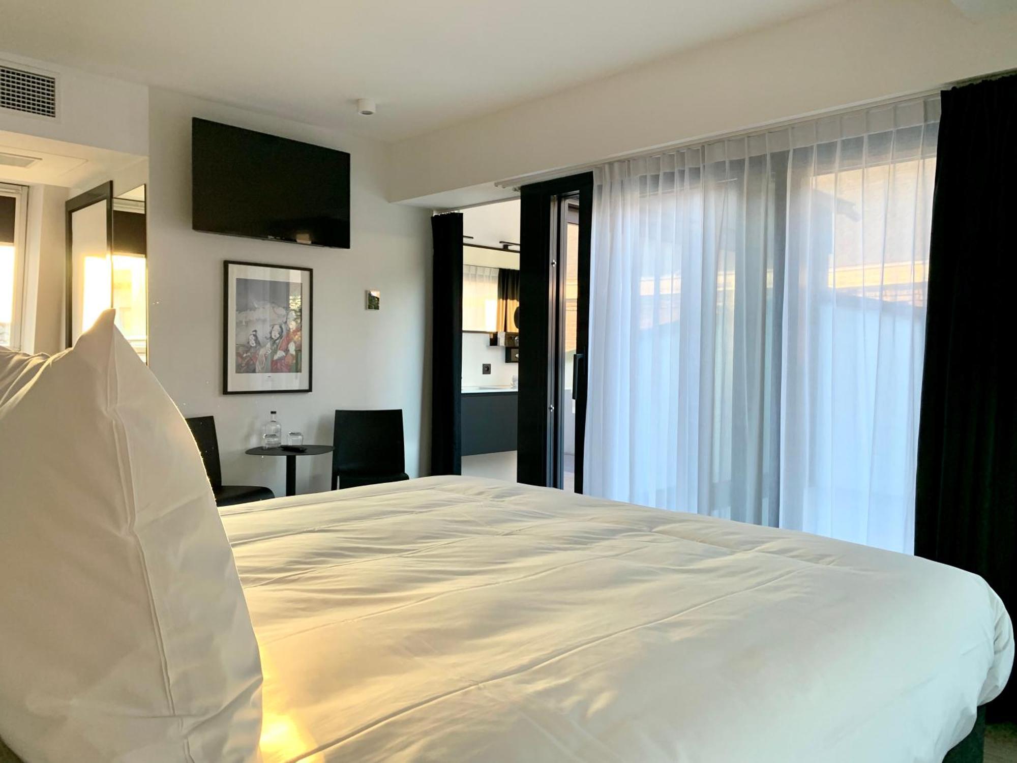 Comic Art Hotel Гент Екстер'єр фото